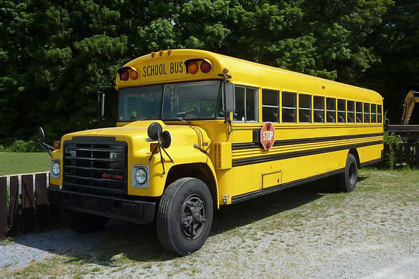 US School Bus 28