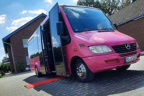Partybus (PINK)