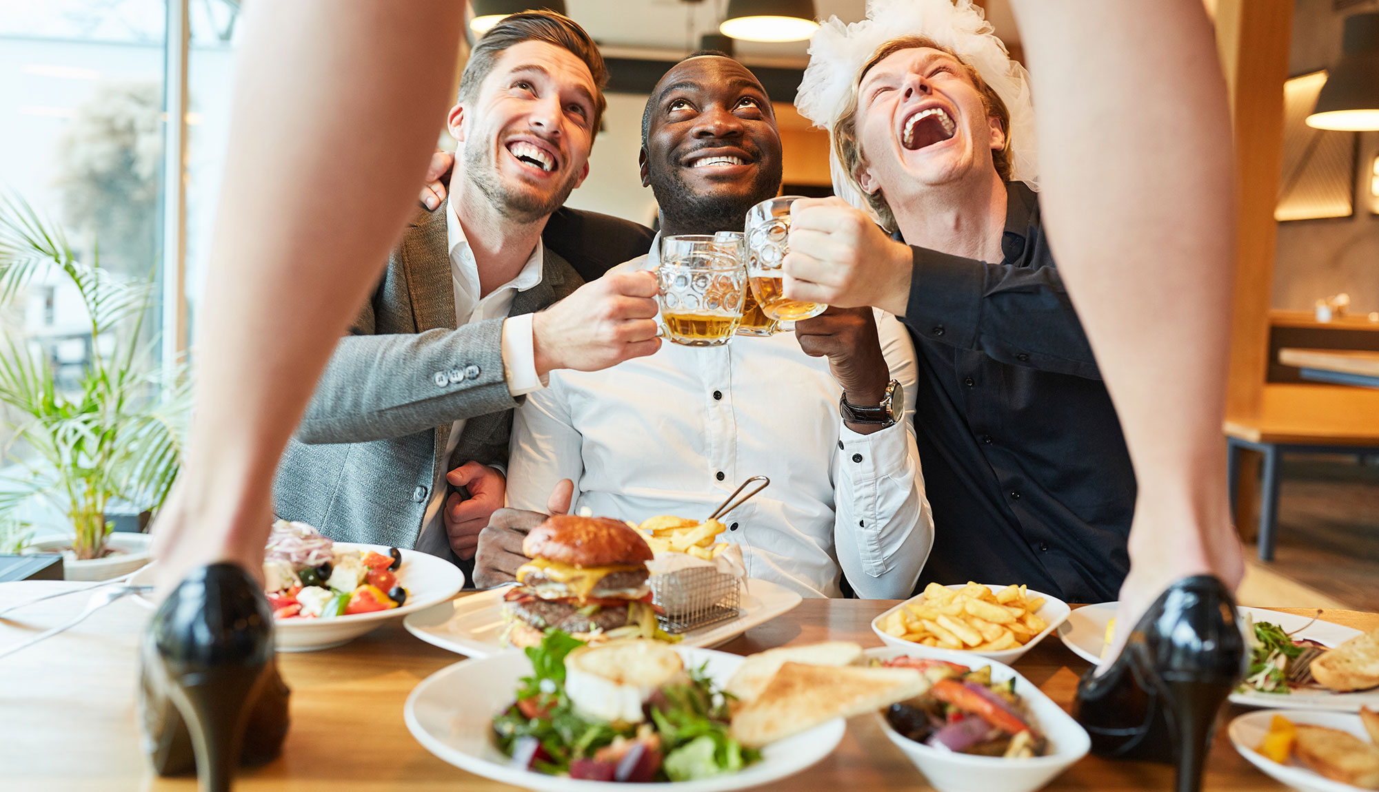 Strip Dinner in Wien buchen