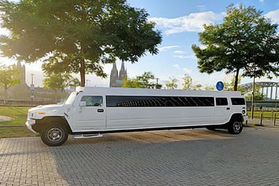 HUMMER H2 ➨ Stretchlimousine in Düsseldorf mieten ✓