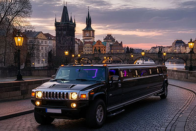 HUMMER H2 ➨ Stretchlimo aus Prag ✓ Bis 15 Personen ✓